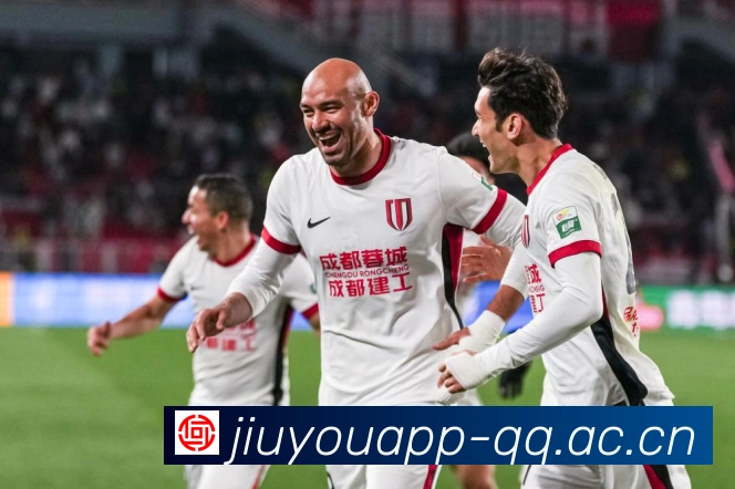 斯图尔特称赞主教练带队击败枪手的非凡经历与感受数据研判:最新赛事动态与深度分析 斯图尔特称赞主教练带队击败枪手的非凡经历与感受数据研判:最新赛事动态与深度分析